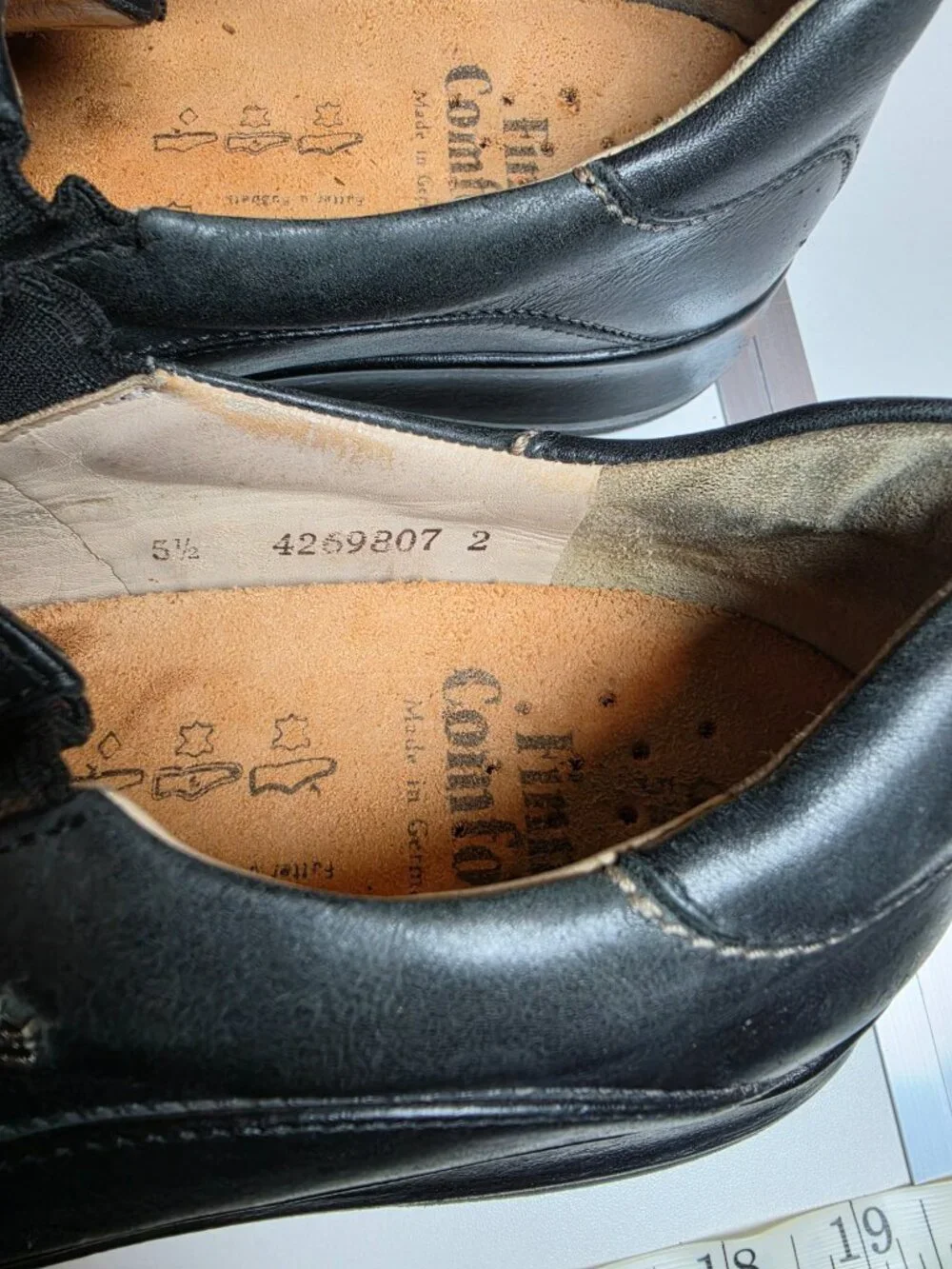 Finn Comfort  Seoul Women's Black Leather Slip-On Loafers UK 5.5 US Sz 8